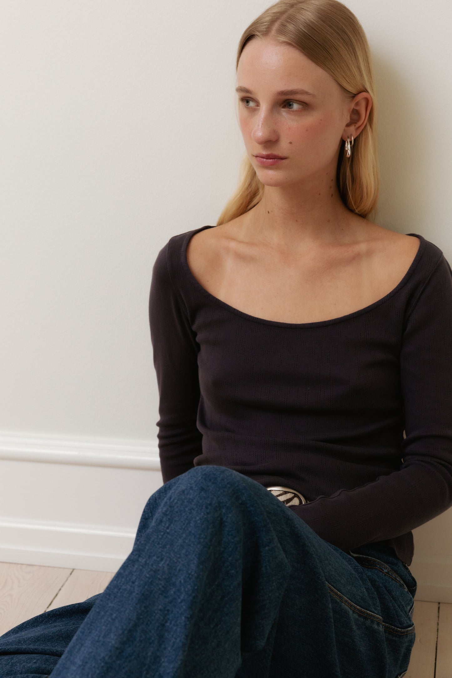 Long Sleeved T-Shirt With Deep Neckline, Flint